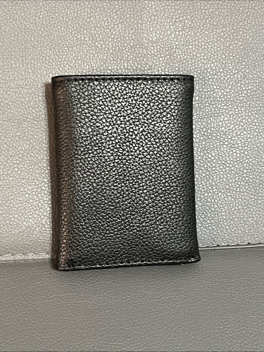 Nike Black Pebbled Leather Trifold wallet - Picture 6 of 7